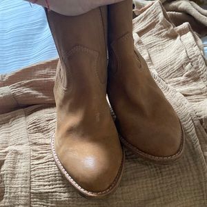 Dolce Vita booties - some use